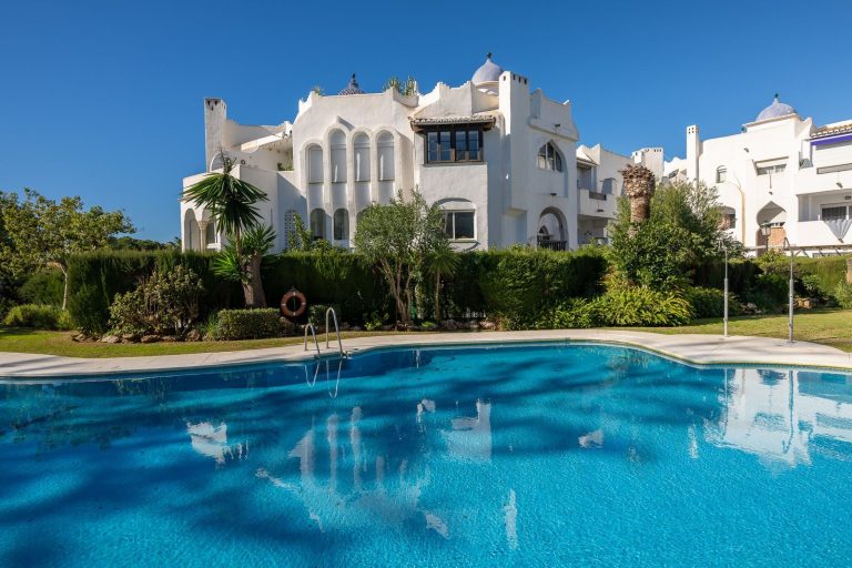 76da066d166ef4586c0f306acaa243dd - 16