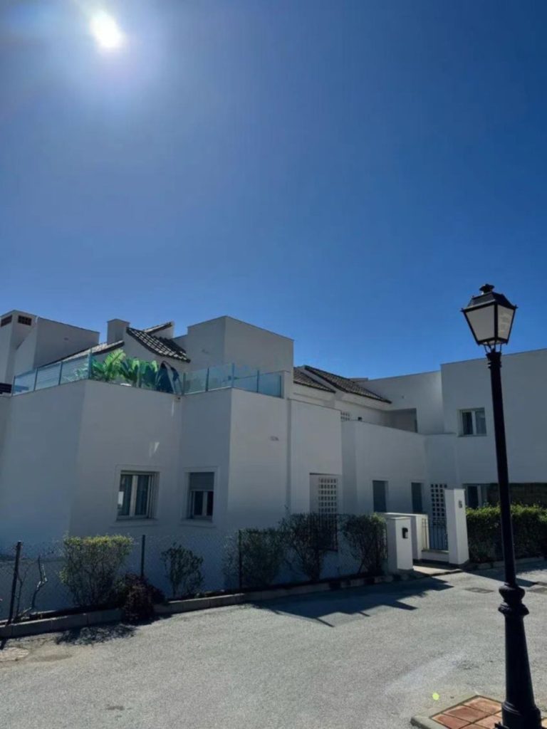 770fd655b26ec734b7750cb4b7fc1e71 - 6