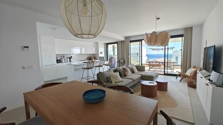 77ba34302774b567a1c776a73845ea90 - 3