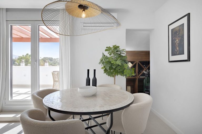 78bb76b666566cb8edbea74bed1c251a - 10