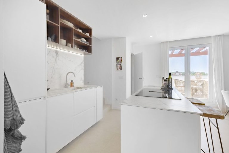 78bb76b666566cb8edbea74bed1c251a - 6