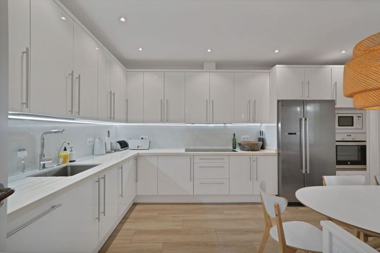 78eaed21e41ee587b4123351a620d6c9 - 12