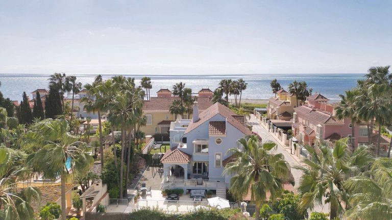 78eaed21e41ee587b4123351a620d6c9 - 2