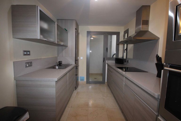 7946704a4e087ead8642a05a9786902c - 6