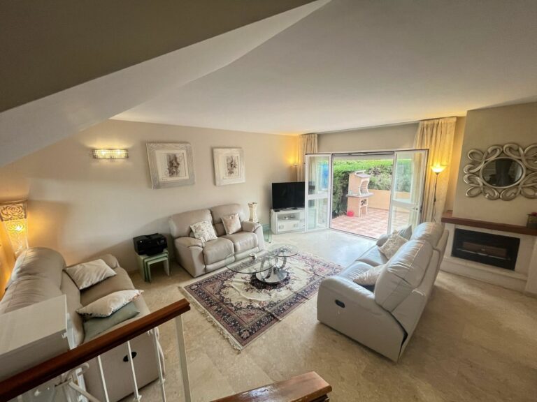 79a1fcb9d8ca52600716fae9bf367381 - 6