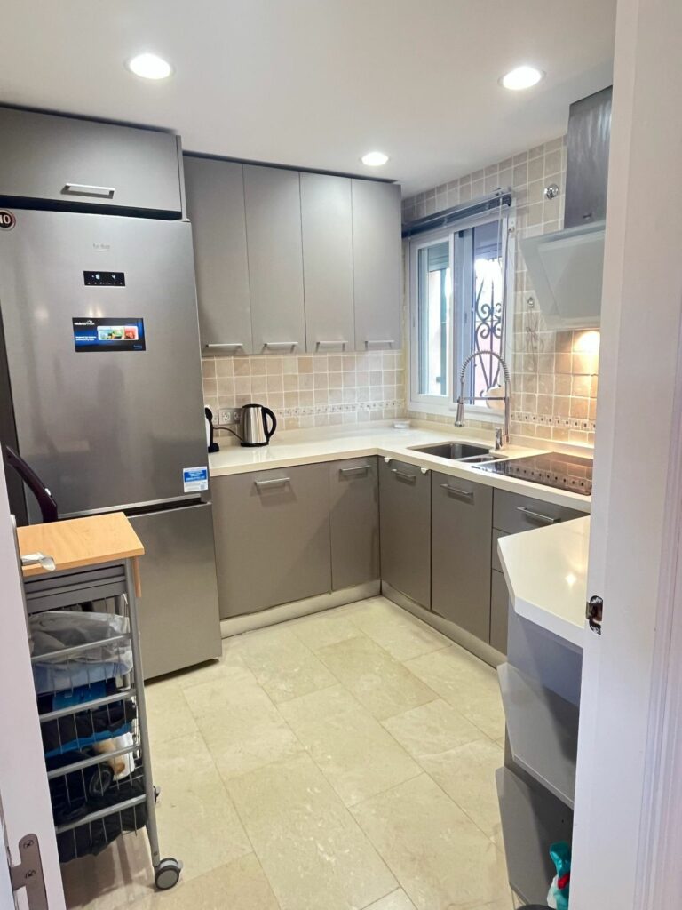 79a1fcb9d8ca52600716fae9bf367381 - 7