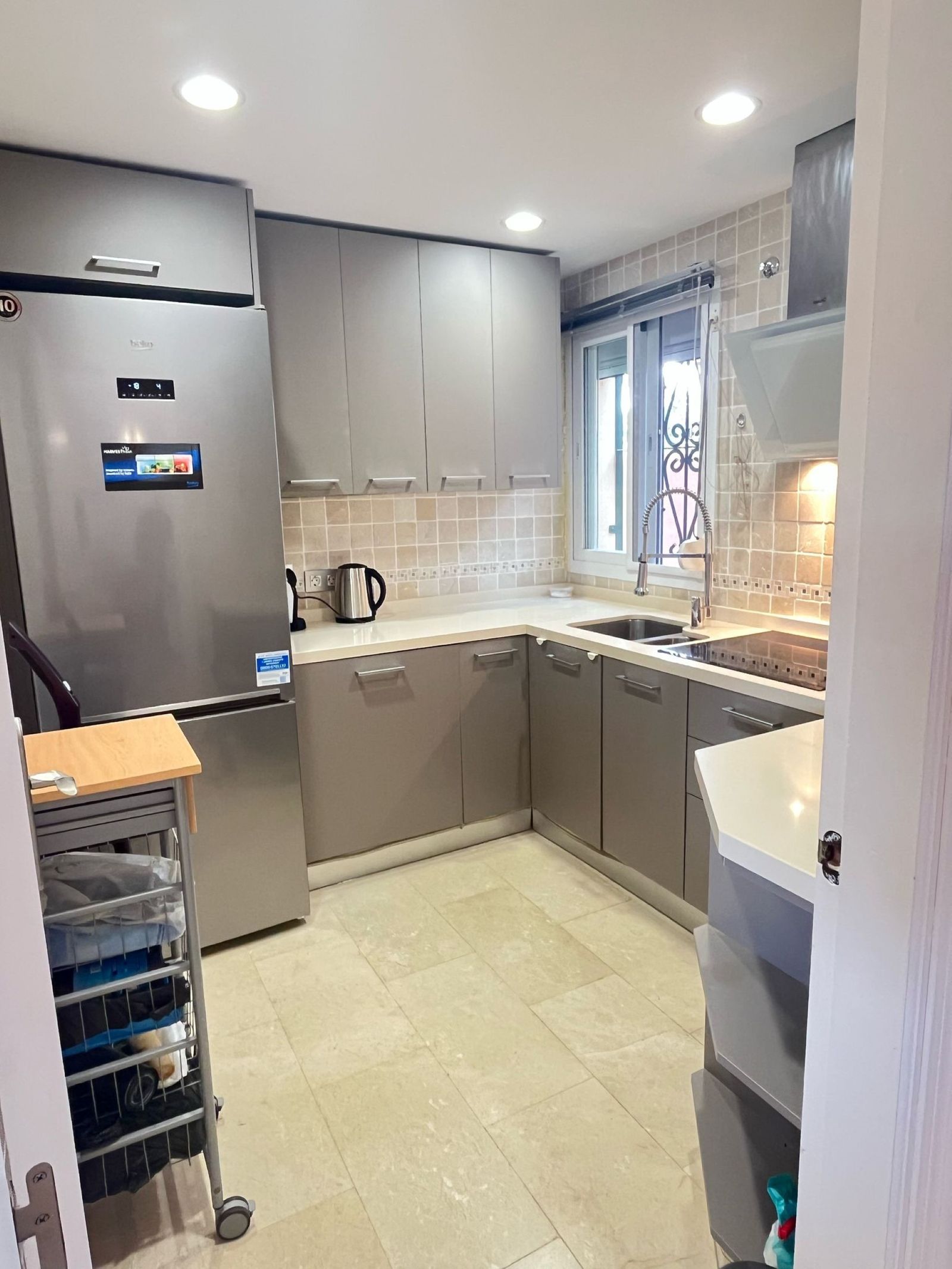 79a1fcb9d8ca52600716fae9bf367381 - 7