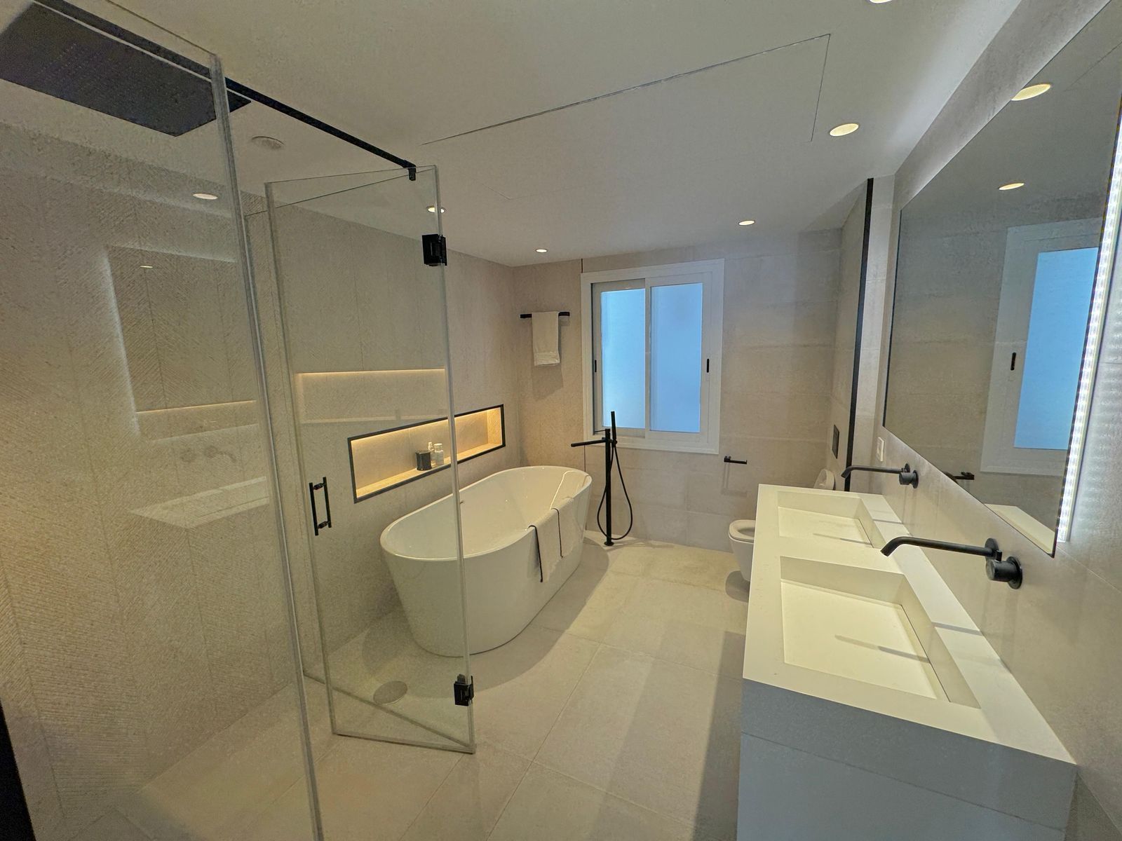 7a08741fd5fde5124e9a037ed23b8f18 - 15