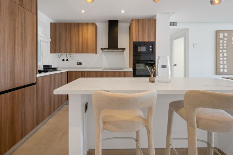 7a69fb33d744e68467fed3ee89e902b1 - 6