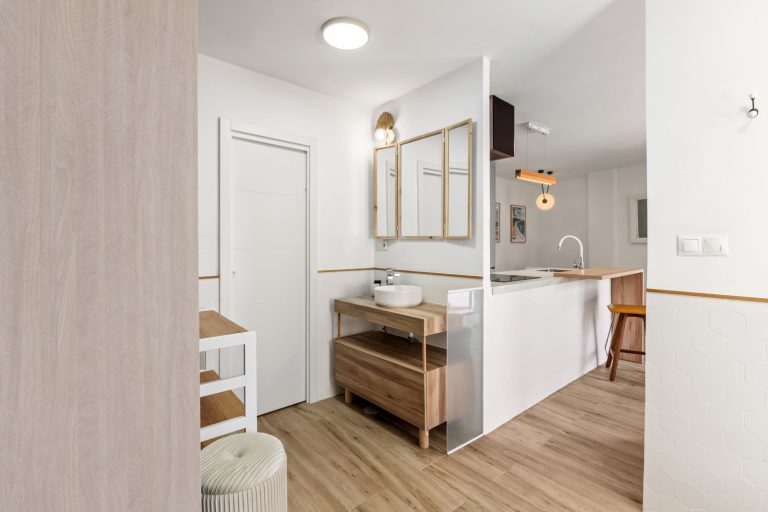 7b0c3be29a92e8cf2b303038c17a5a2d - 12