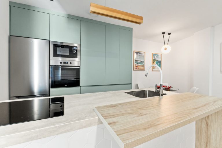 7b0c3be29a92e8cf2b303038c17a5a2d - 9