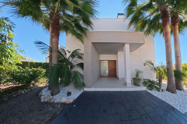 7b75aa392e1c406454980a74602d2d9a - 13