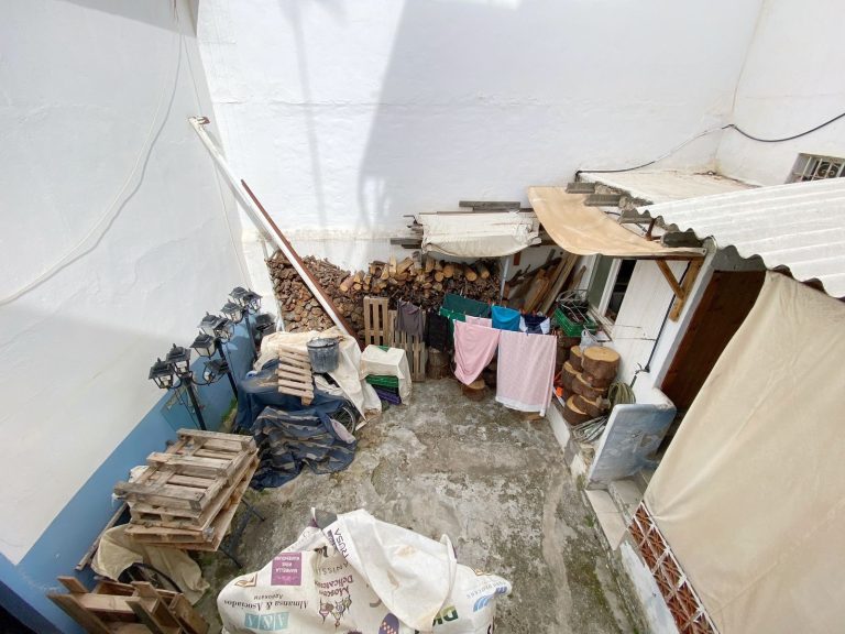 7ba04cd9b9a2a7a2eb294b2f87a569b2 - 4