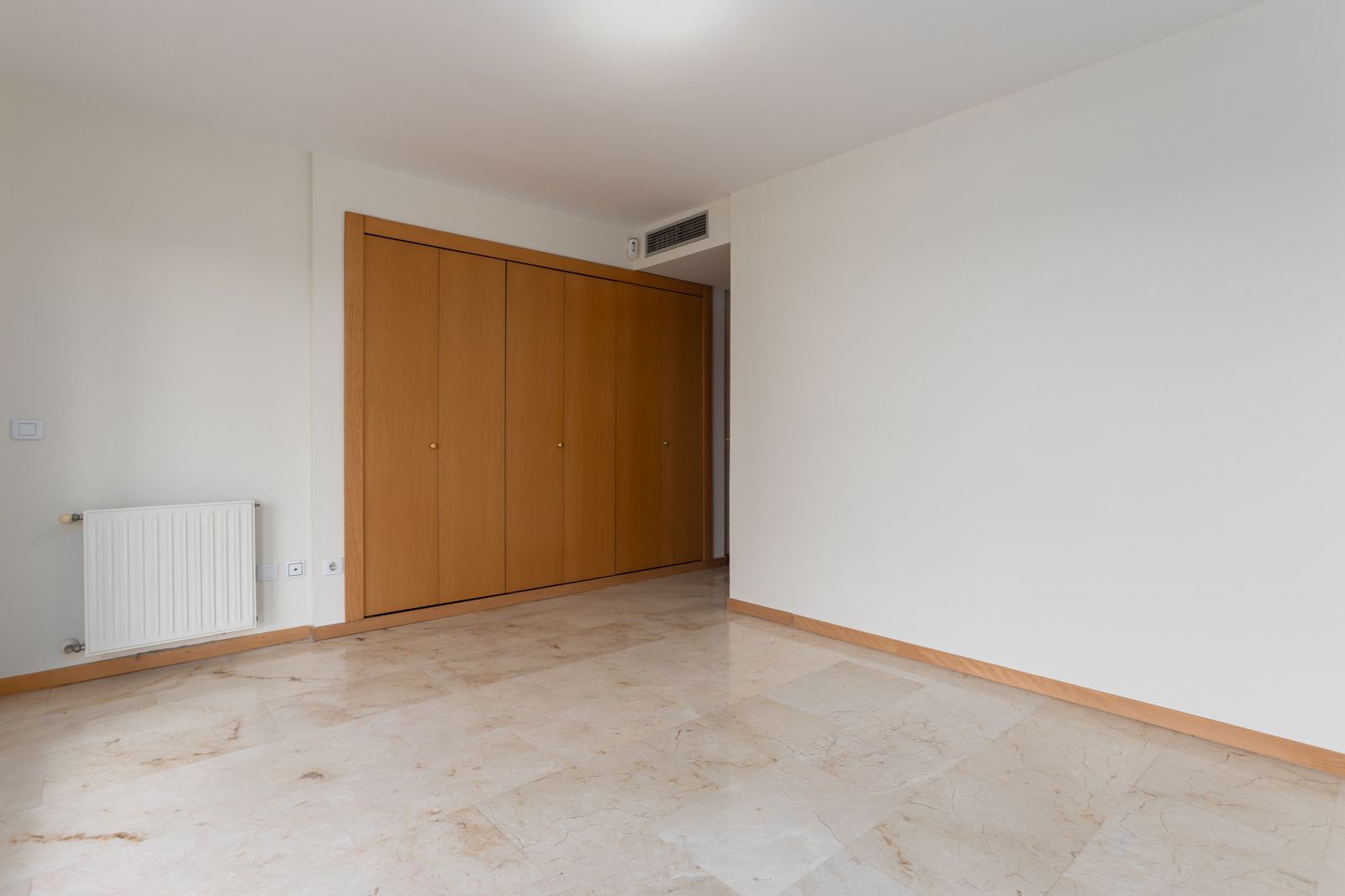 7c5b0f0d8042e7825132788906b0c093 - 11