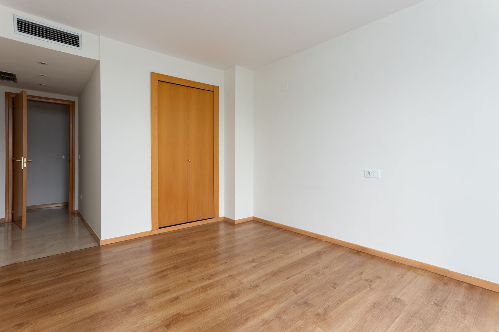 7c5b0f0d8042e7825132788906b0c093 - 14