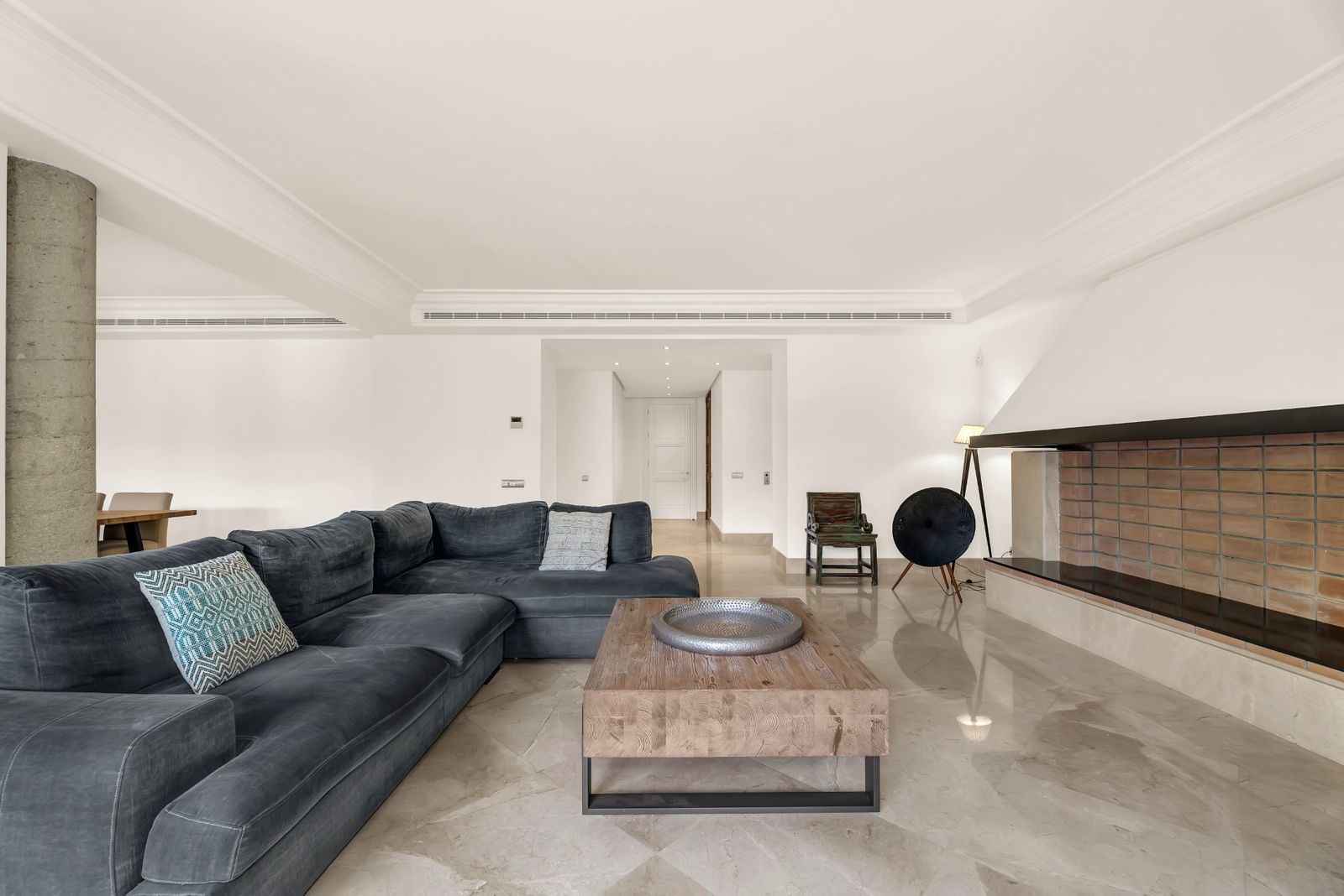 7dfadb47d9b5751472324e2dfa416778 - 12