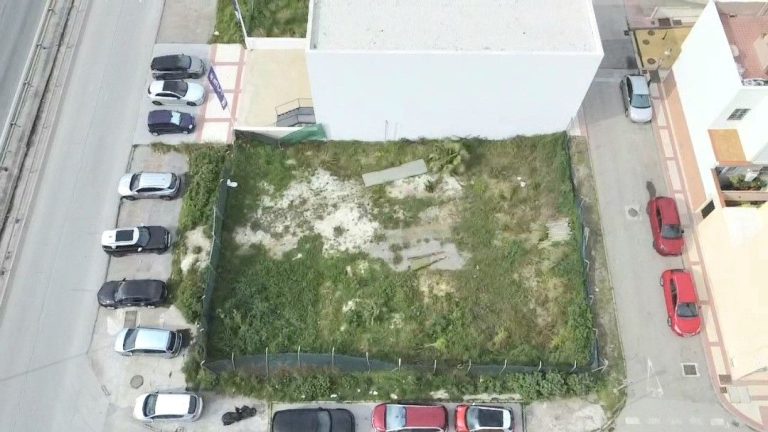 7e708c9945755ca9c23cf8762fd5ef35 - 3