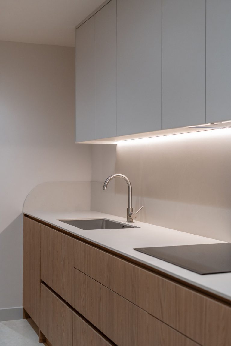 7ec05de16b85eb119071d8e955091d11 - 13