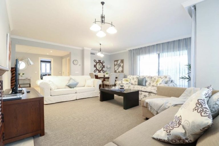 8025d63f6474197f936e03b840a0161c - 2