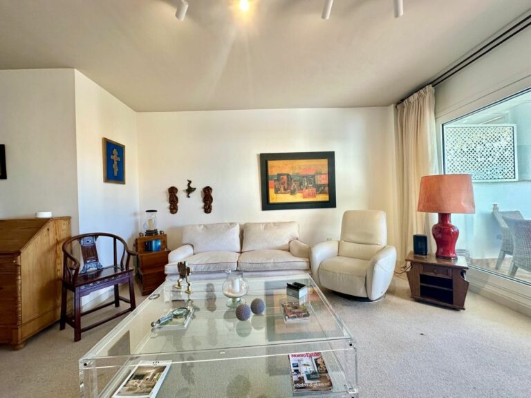 812cd4dd86e1b9dabb5a39dbbc891b38 - 9