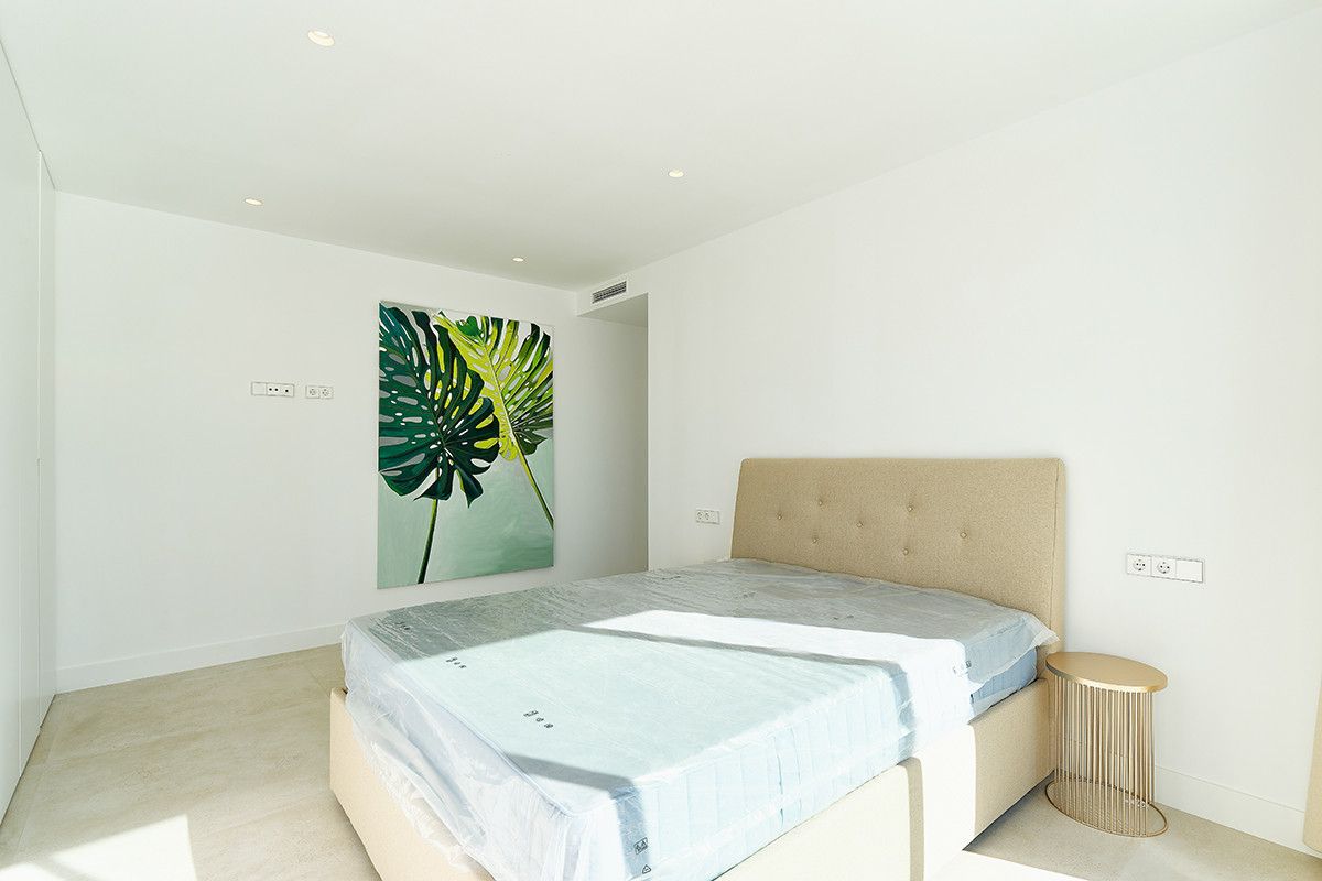 82ba2b96d8ae131281b0c72850bf0a8c - 10