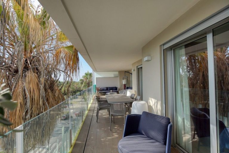 8315ae4d5a93dee1490df57bf2a85add - 13