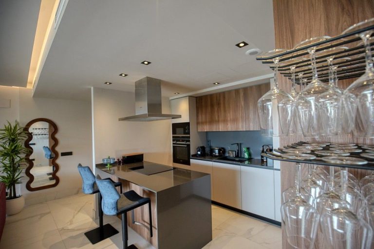 8315ae4d5a93dee1490df57bf2a85add - 5