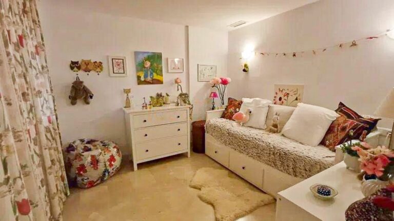 8498e89dd7cb17306470d1a24230a36d - 14