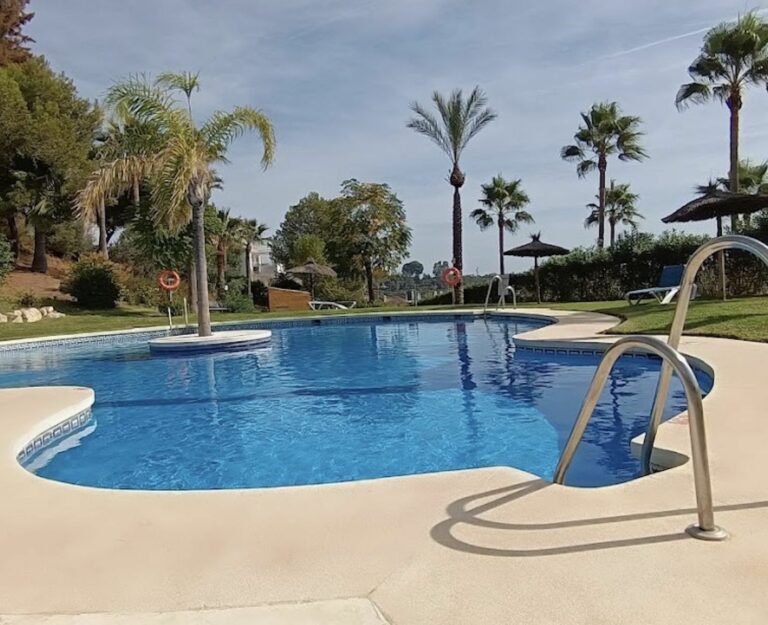 84afbe25de7d9887a4ffc28fac6d7199 - 1