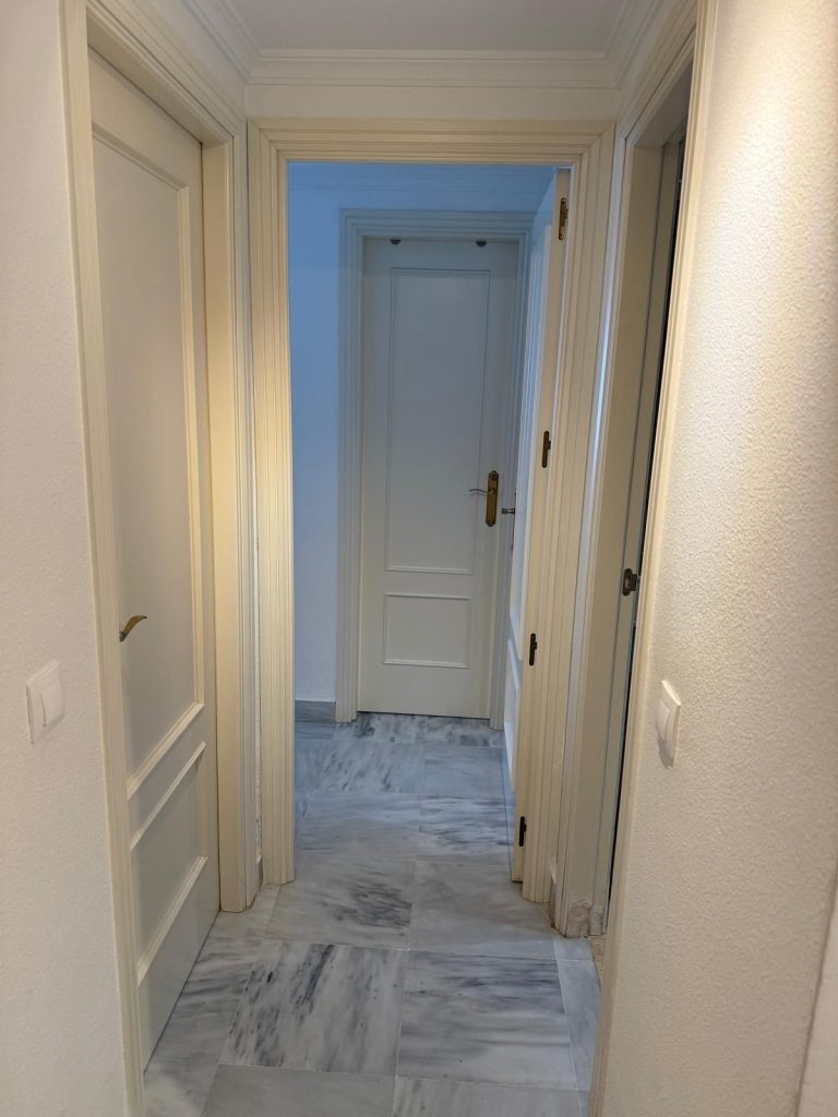 8569149e03ae6e53147442d36c169bc9 - 15