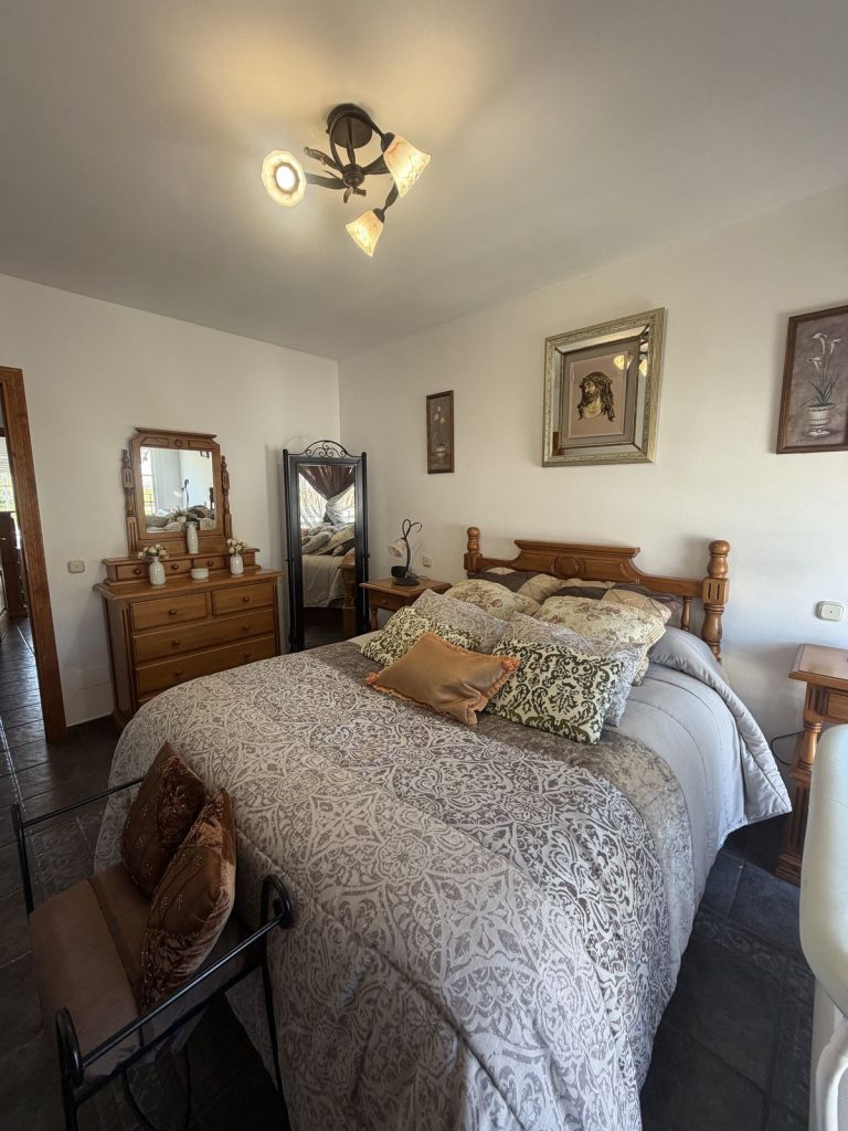 86478a3bec5efce5cdca4b3cac981688 - 11