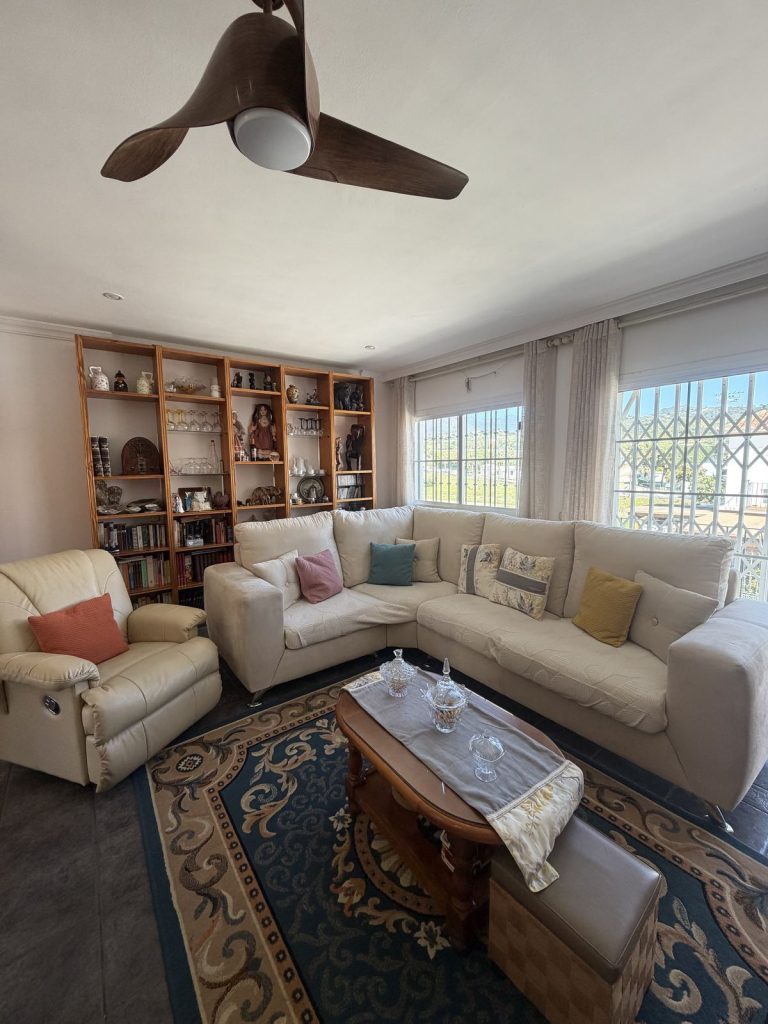 86478a3bec5efce5cdca4b3cac981688 - 2