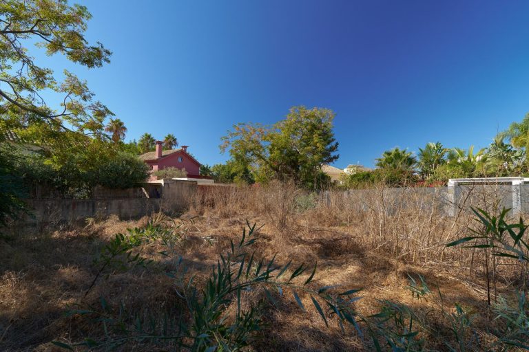 8661a6f25bf6b1b53517a3a6ea83e3a8 - 14