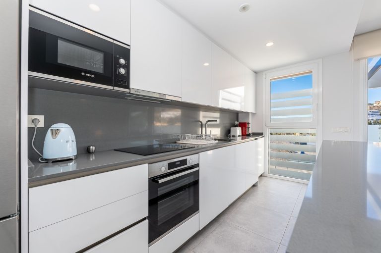 867dbe6f6d3d7e5c0a733370835d5ca6 - 7