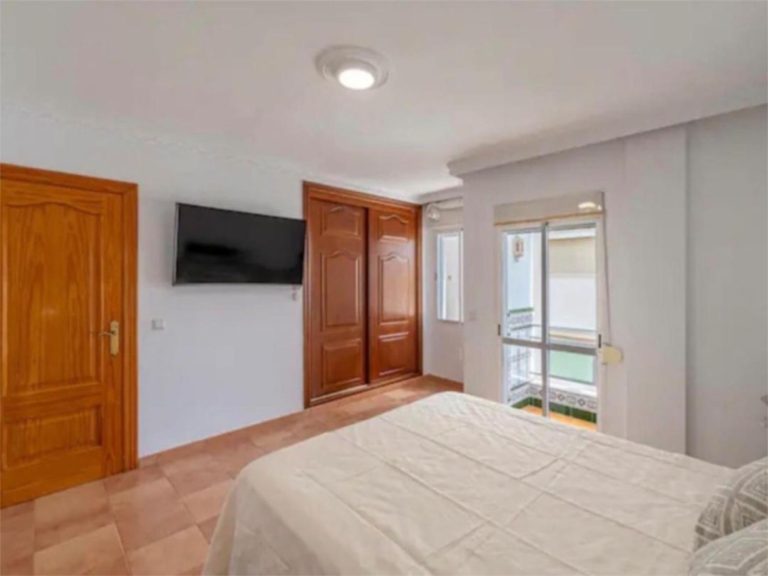 86f4c2a3c9afa2dd608a5083f8b03a90 - 14