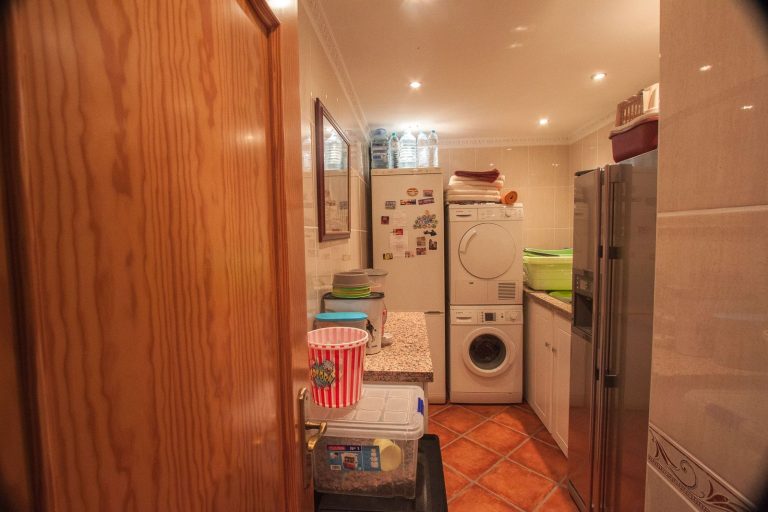 872f3b12901413166618dde9d3cc2cc4 - 13