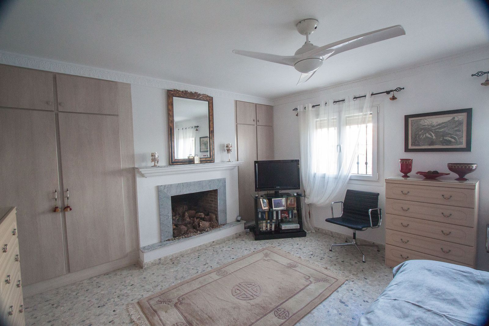 872f3b12901413166618dde9d3cc2cc4 - 15