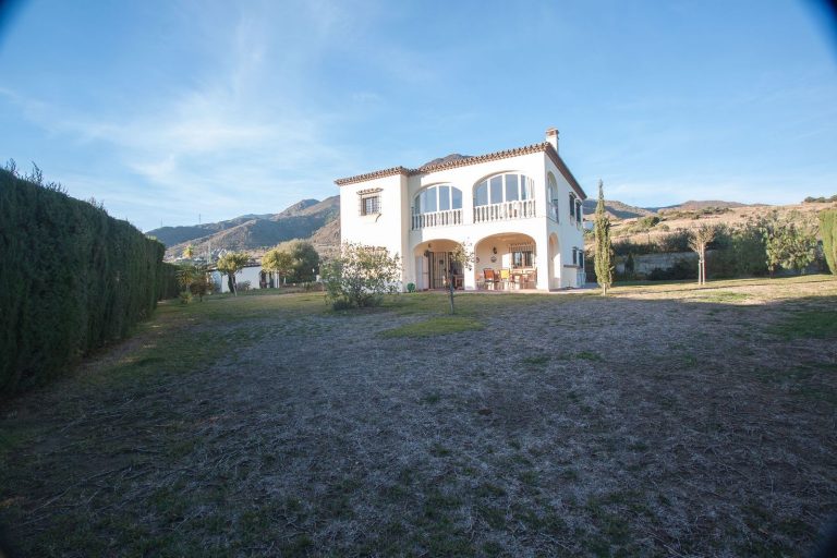 872f3b12901413166618dde9d3cc2cc4 - 2