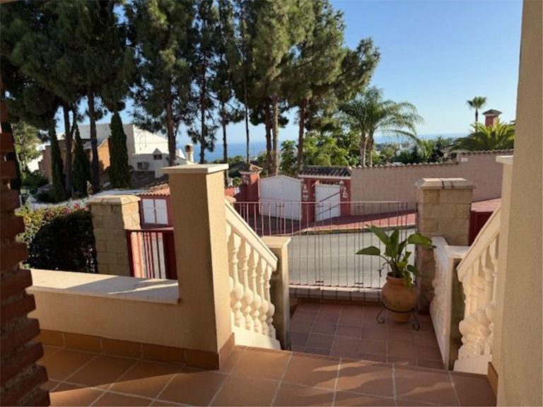 87f223313c015ec327744ccf494c56e6 - 2