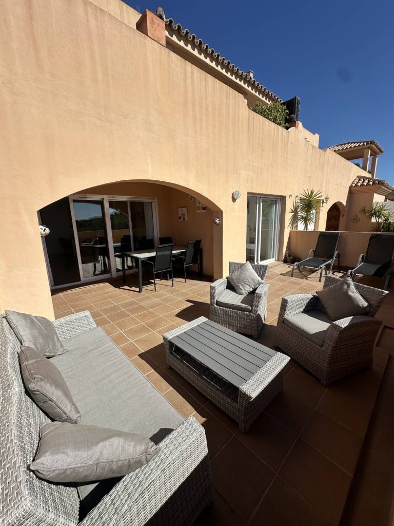 882057c0b2c5a9746d1dfd821630de19 - 4