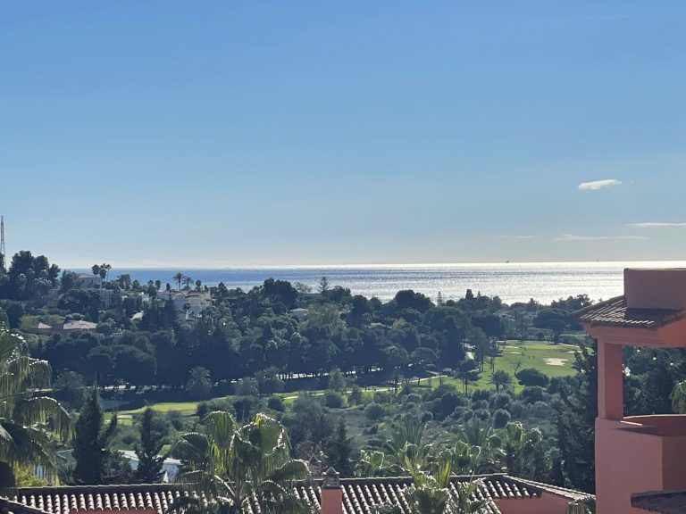 884abcaf72781c6268a60e769a21cc0e - 1