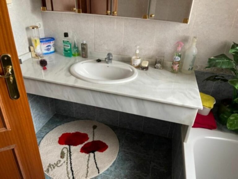 888049189226684054146fbdd028db28 - 16