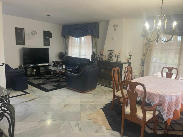 888049189226684054146fbdd028db28 - 2