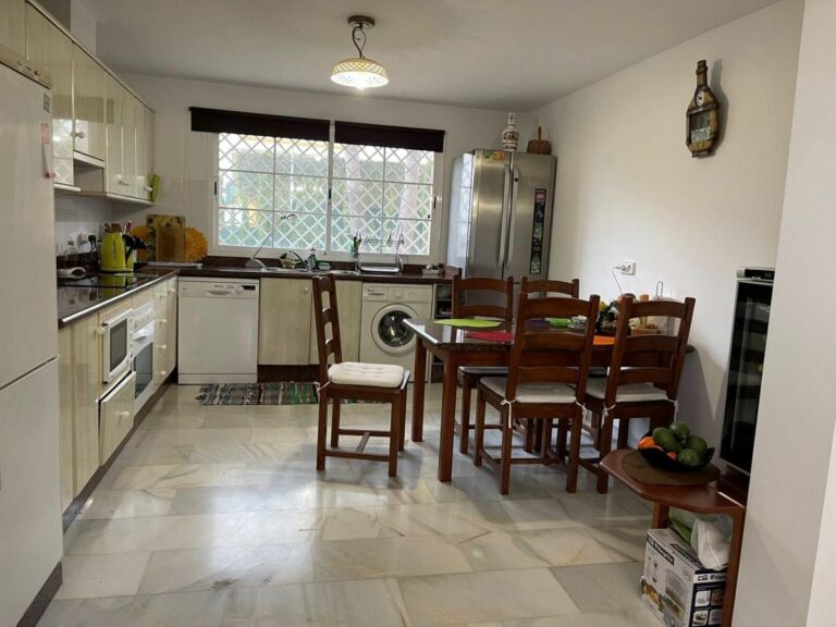 888049189226684054146fbdd028db28 - 7