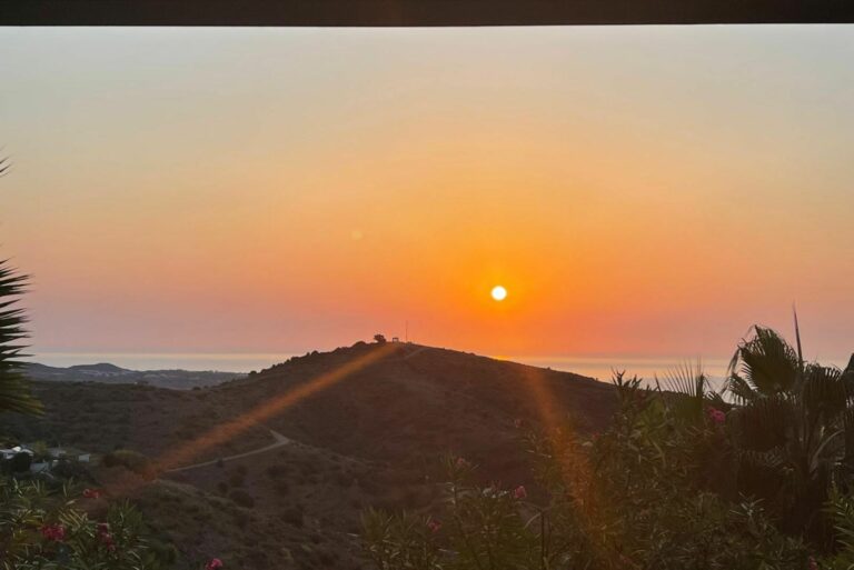 88aeb7093fc725acc06c999b3313c76f - 2