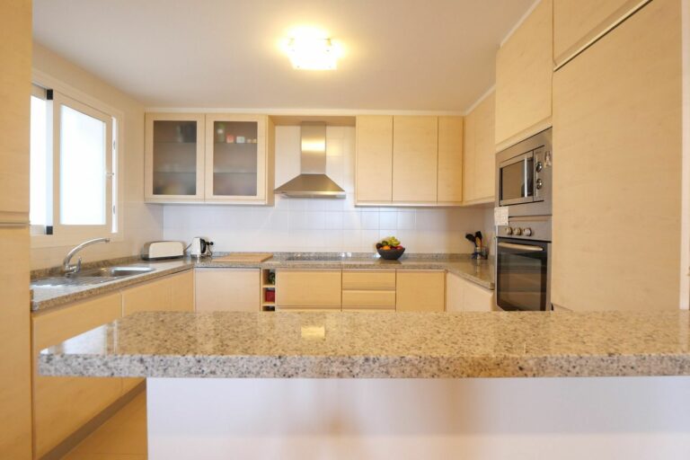 88aeb7093fc725acc06c999b3313c76f - 7