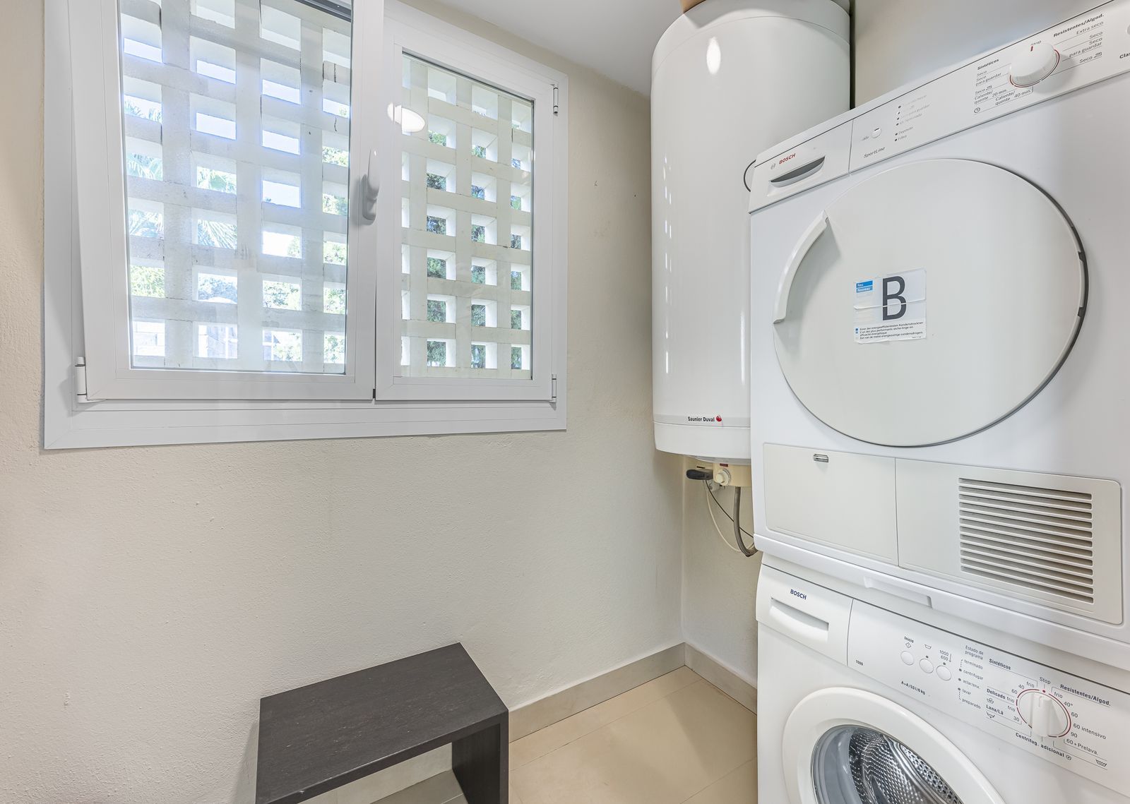 88caa3a7a2a2a3c97d02599f4ae031bb - 14