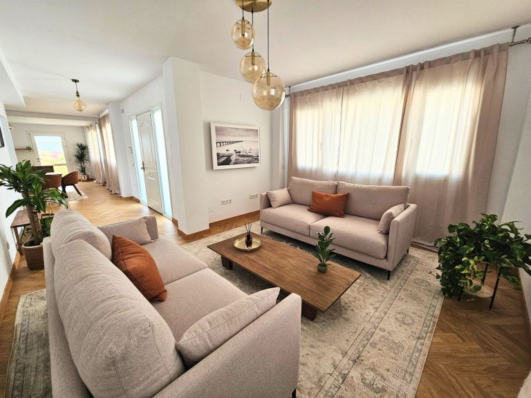 88e119273adef35d01bc629e6555f9e8 - 3