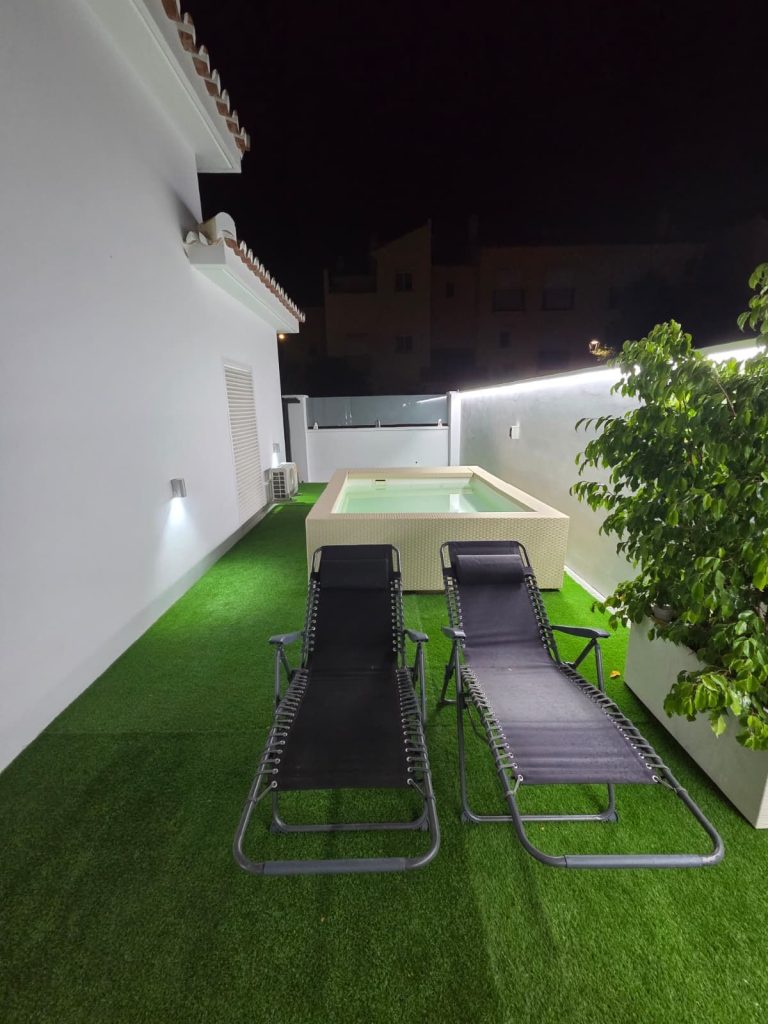 88e119273adef35d01bc629e6555f9e8 - 4