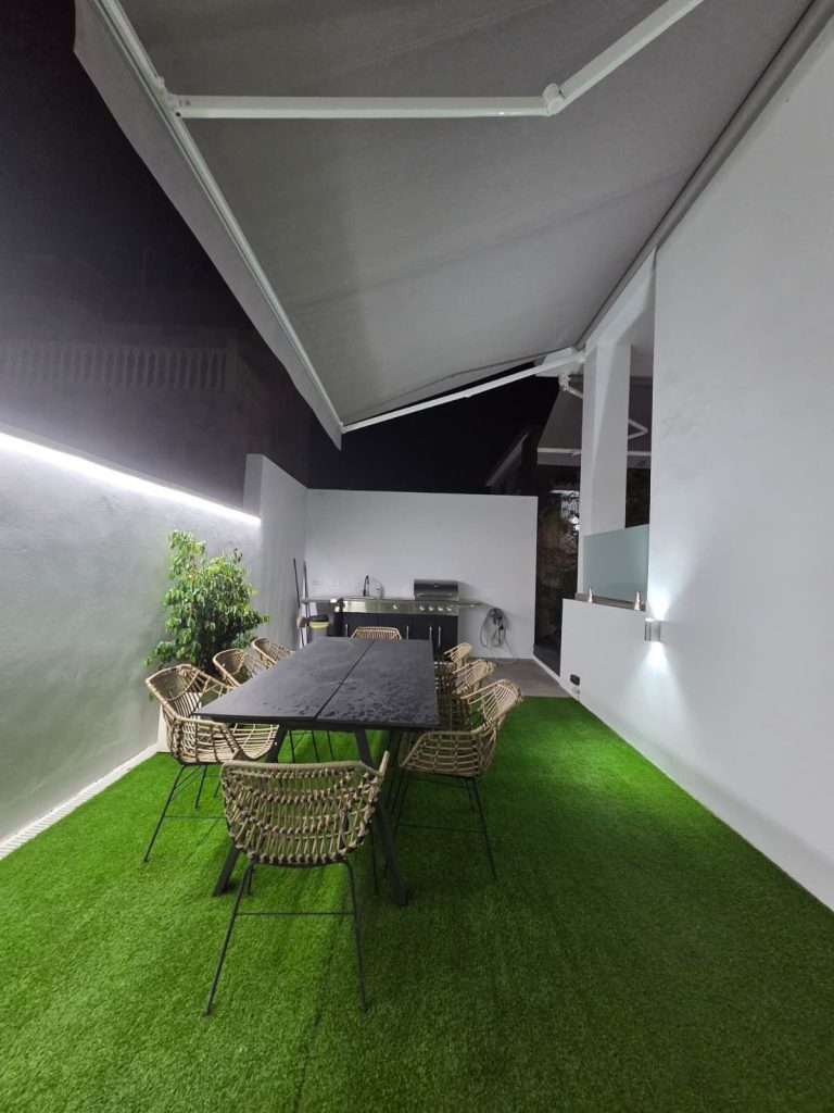 88e119273adef35d01bc629e6555f9e8 - 5